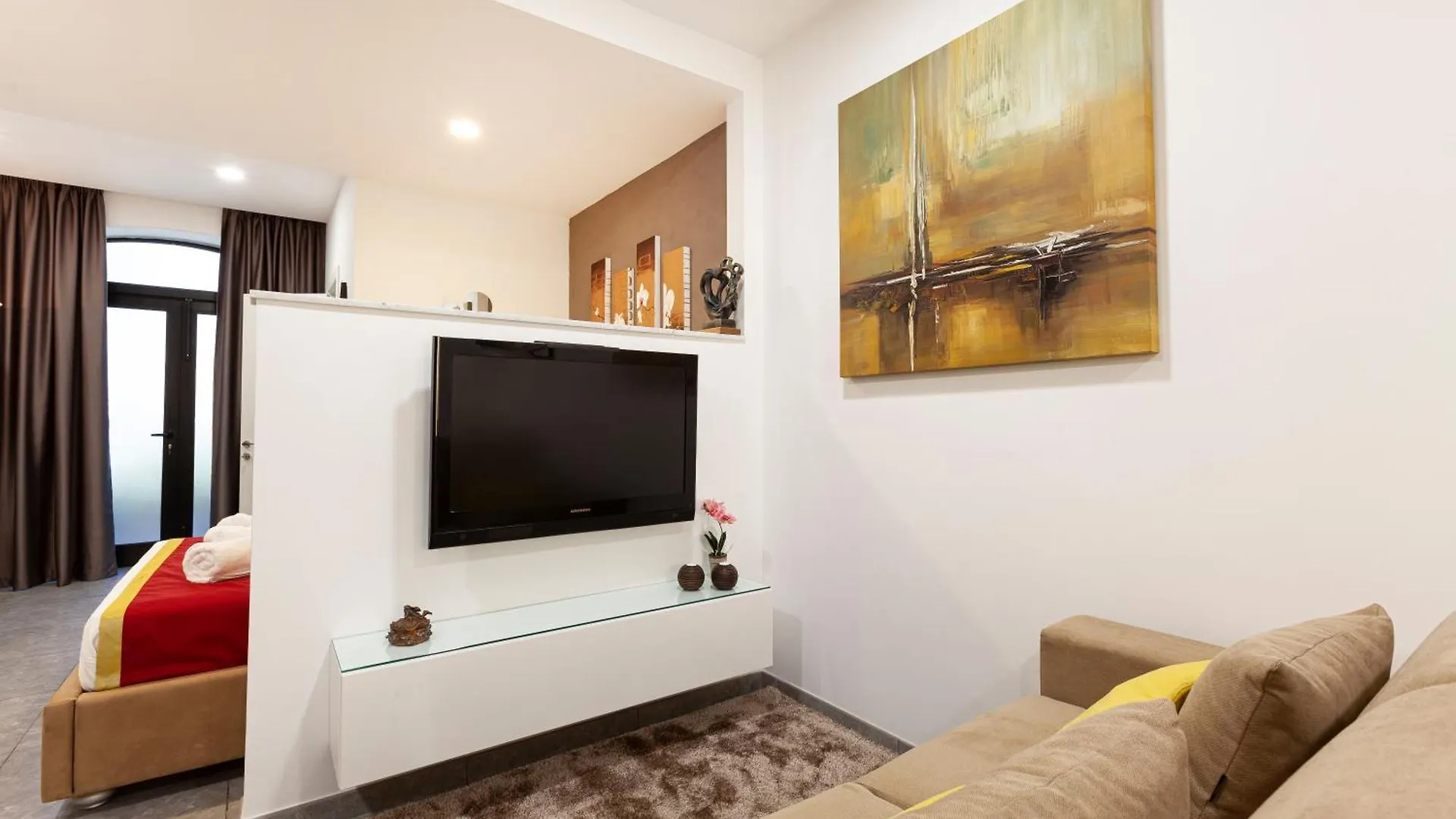 Modern & Lovely Studio - Prime Location San Ġiljan